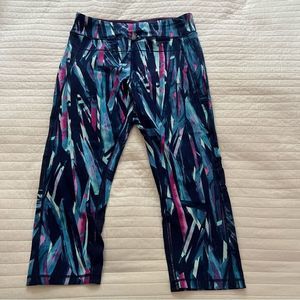 Calvin Klein Athletic - Cropped Leggings - Large